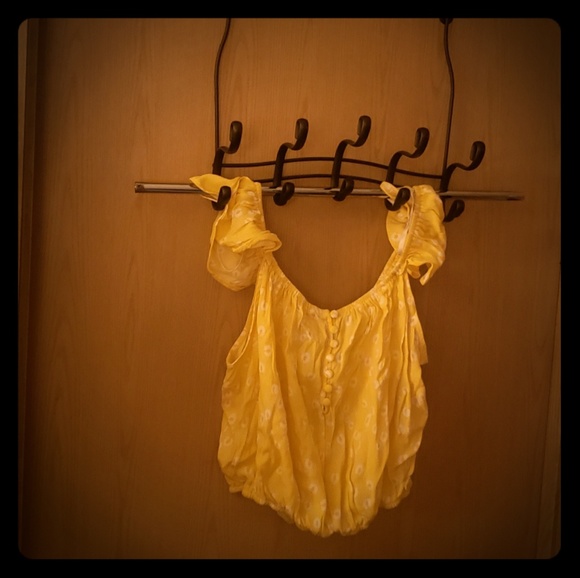 Forever 21 yellow crop top. - Picture 1 of 2